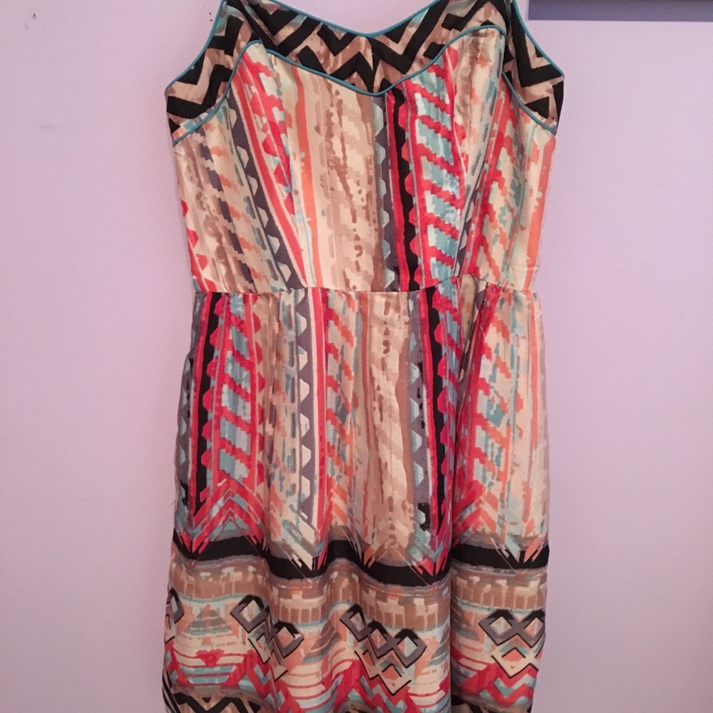 Juniors dress.